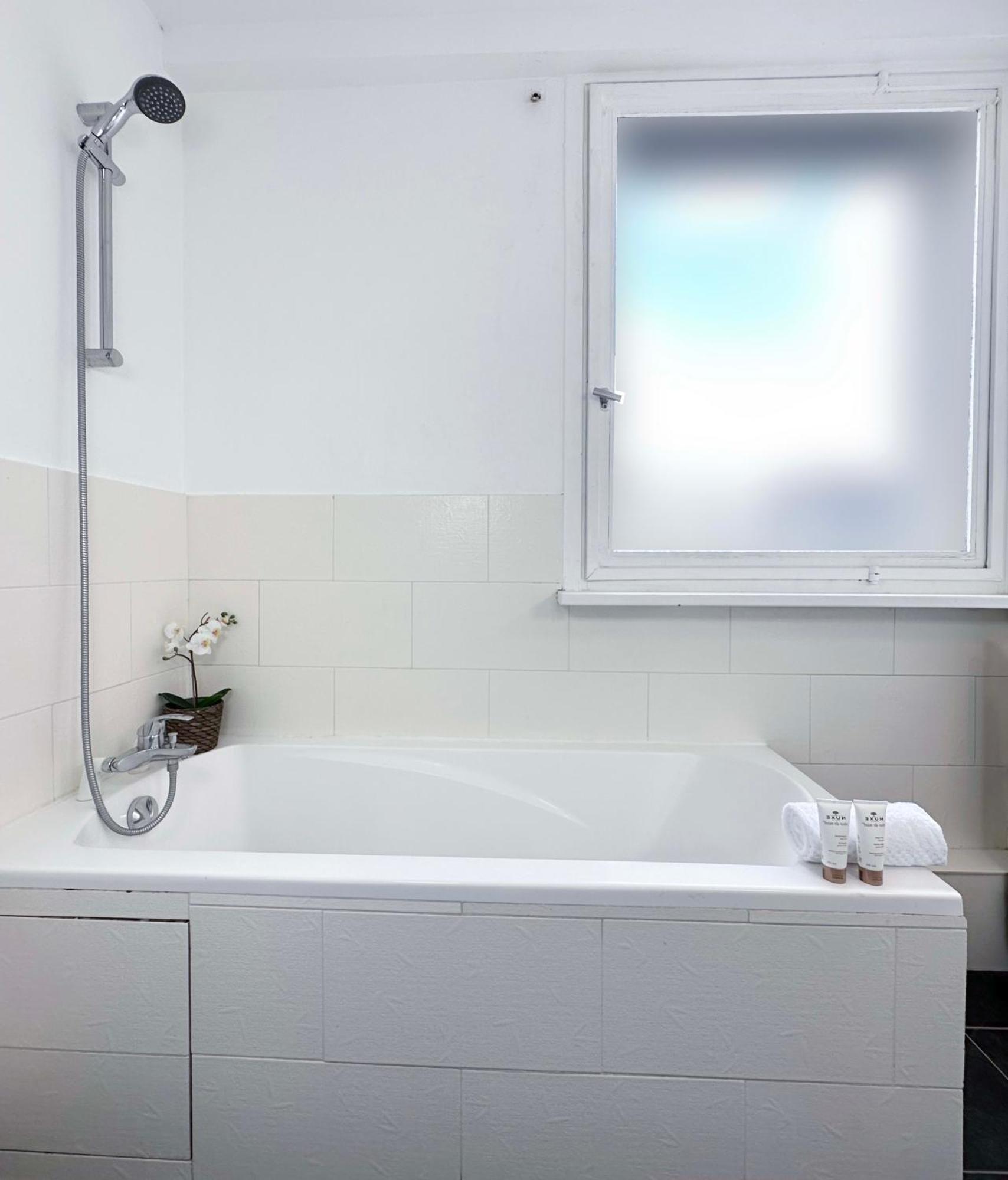 Spacious & Luxurious Flat In Montparnasse Paris Exteriör bild