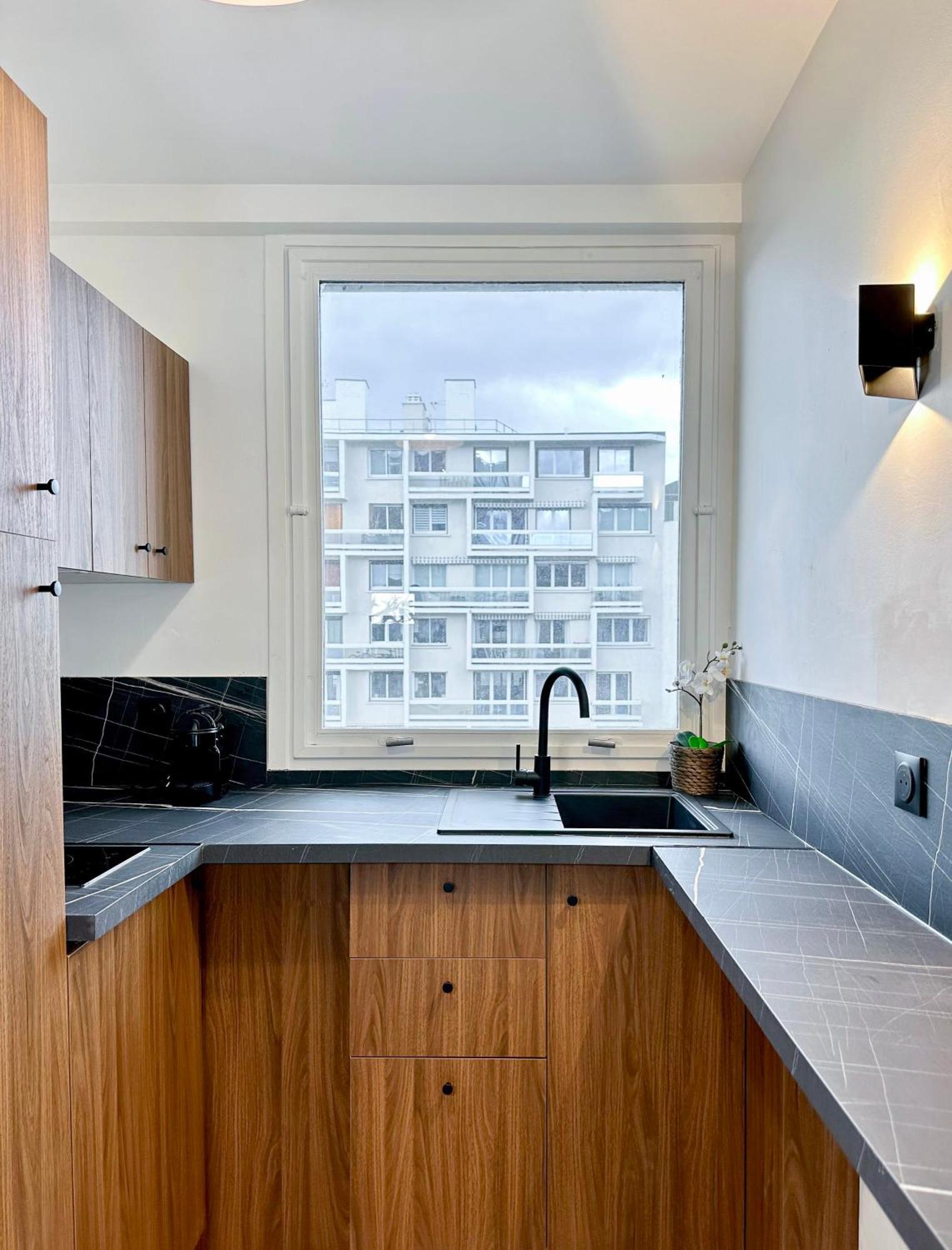 Spacious & Luxurious Flat In Montparnasse Paris Exteriör bild