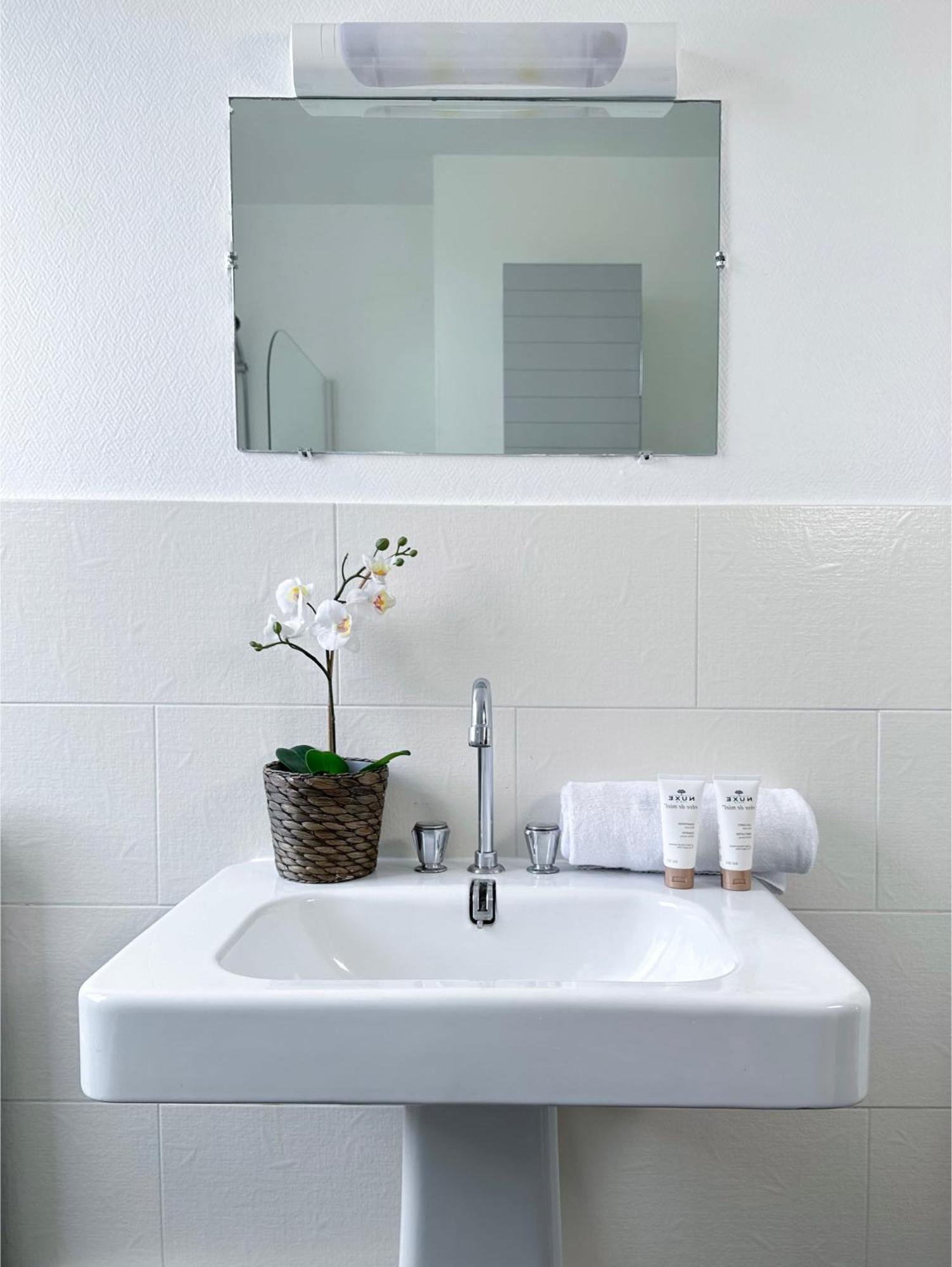 Spacious & Luxurious Flat In Montparnasse Paris Exteriör bild