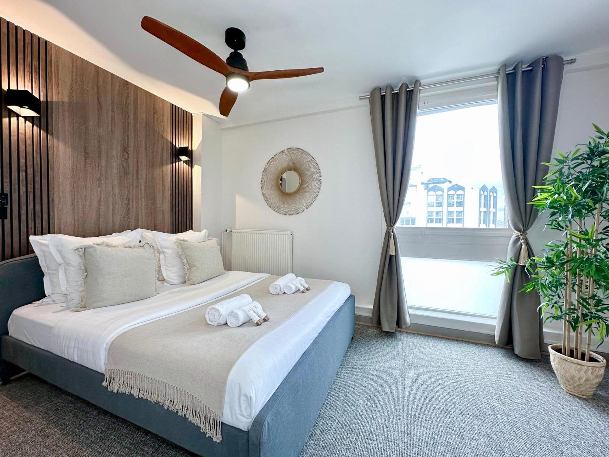 Spacious & Luxurious Flat In Montparnasse Paris Exteriör bild