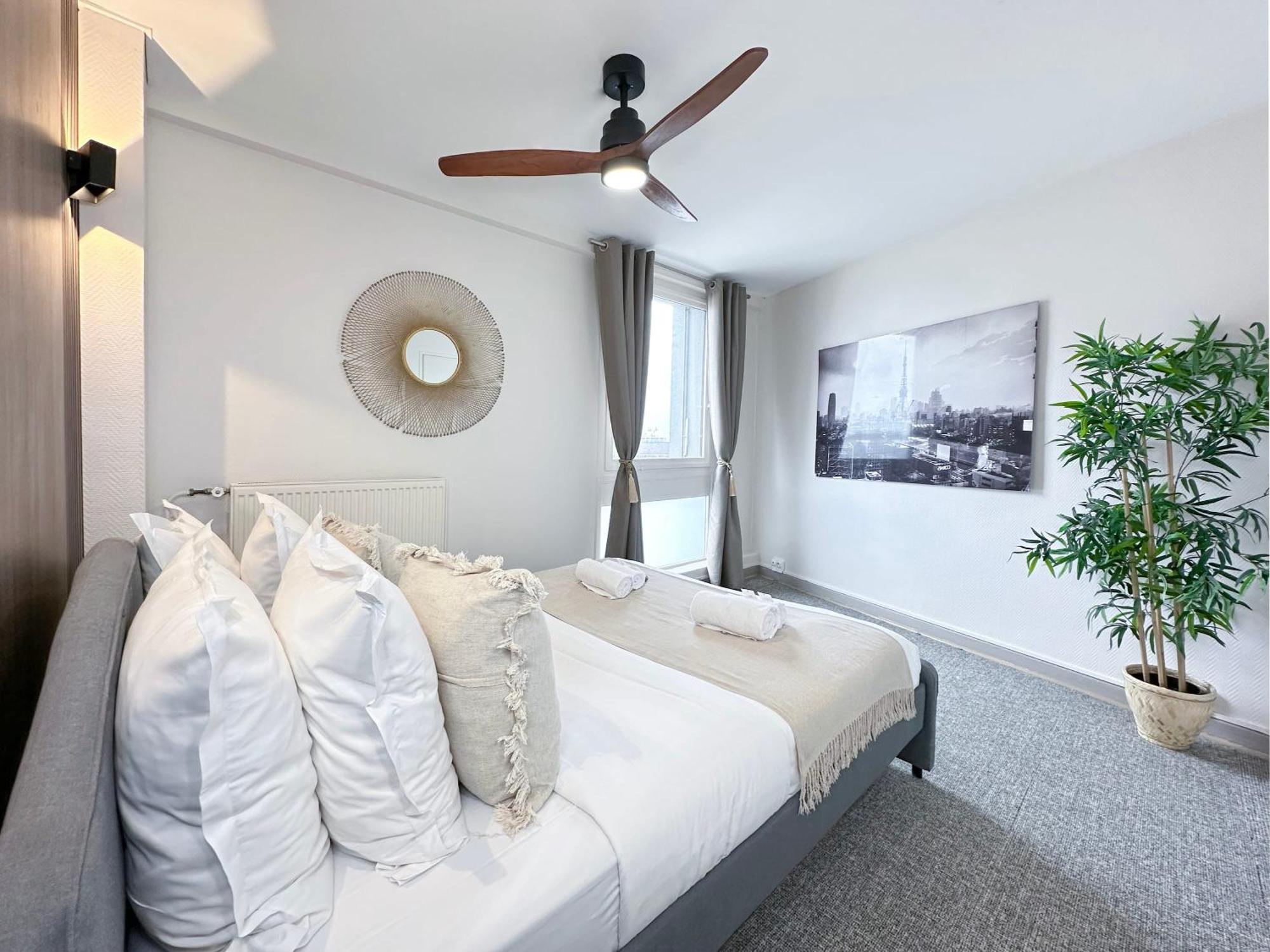 Spacious & Luxurious Flat In Montparnasse Paris Exteriör bild
